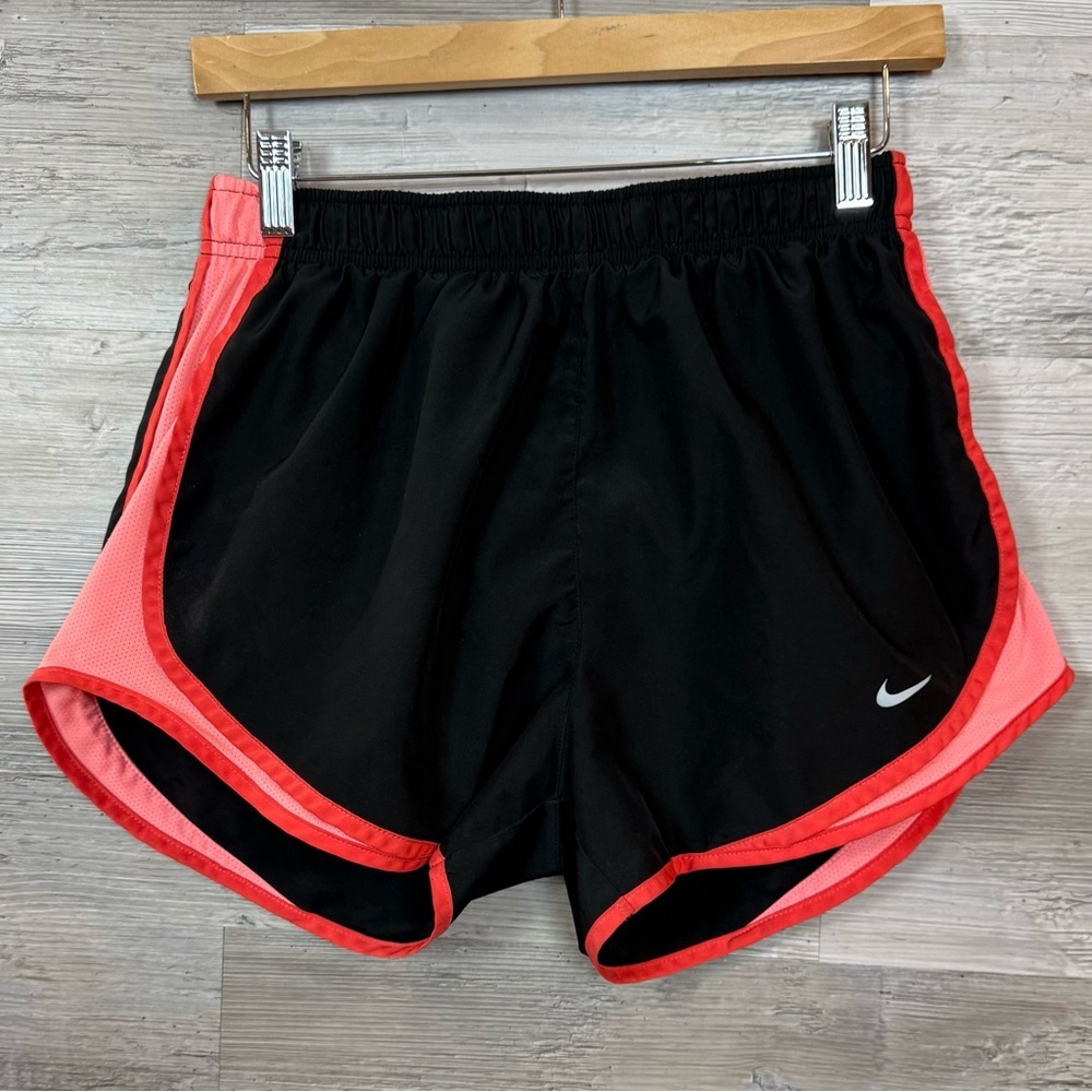 Nike Women's Dri-FIT Tempo Running Shorts - Black/Pink - Size M